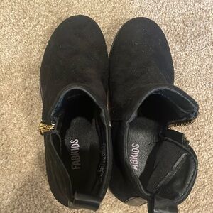 Fabkids faux shorts black boots side zipper